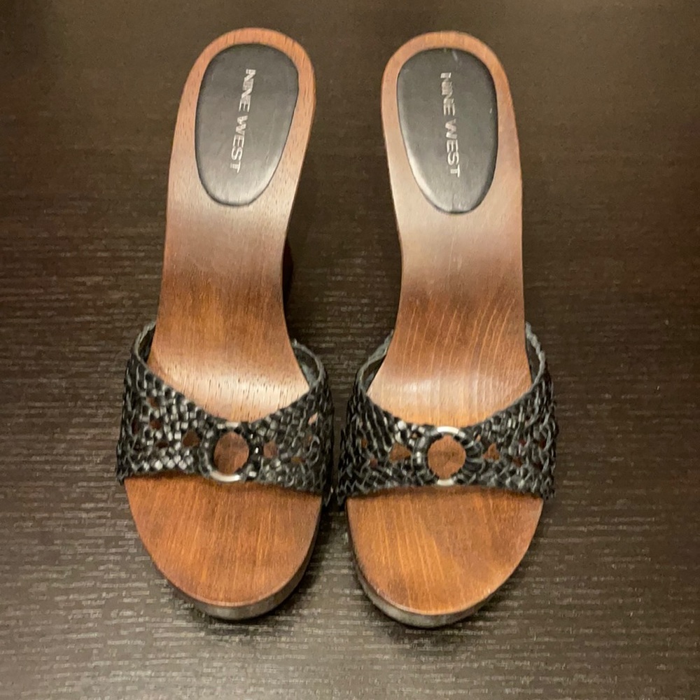 Nine West sandal